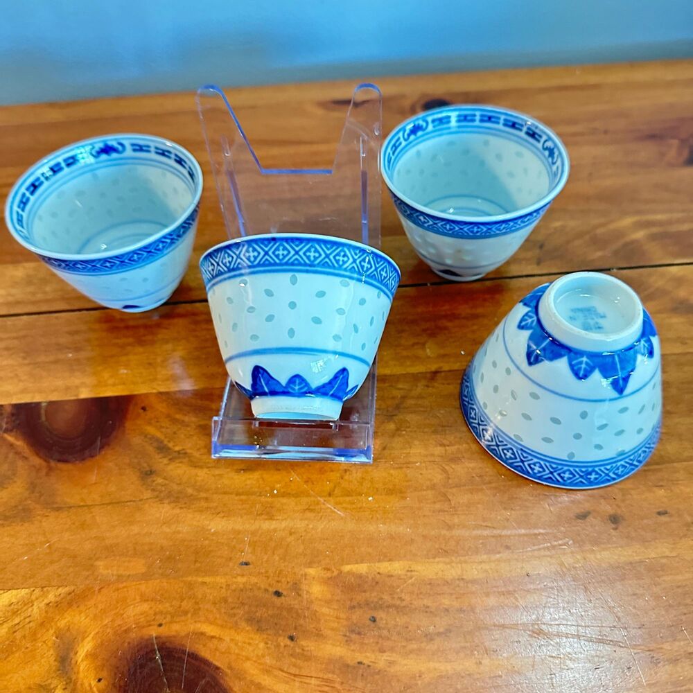 Vtg Jingdezhen Rice Grain Porcelain Tea Cups -Set of 4 Blue & White Dragon Motif